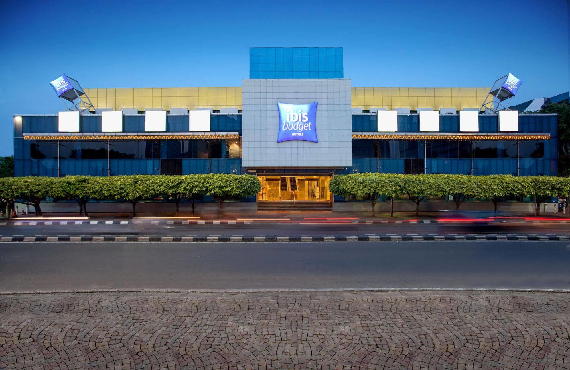 Ibis Budget Jakarta Menteng Екстер'єр фото